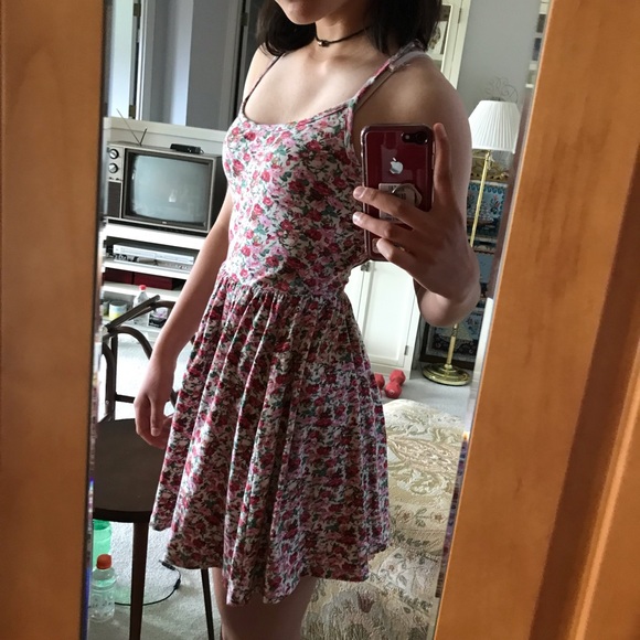 SOLD!! pacsun pink floral skater dress - Picture 6 of 7